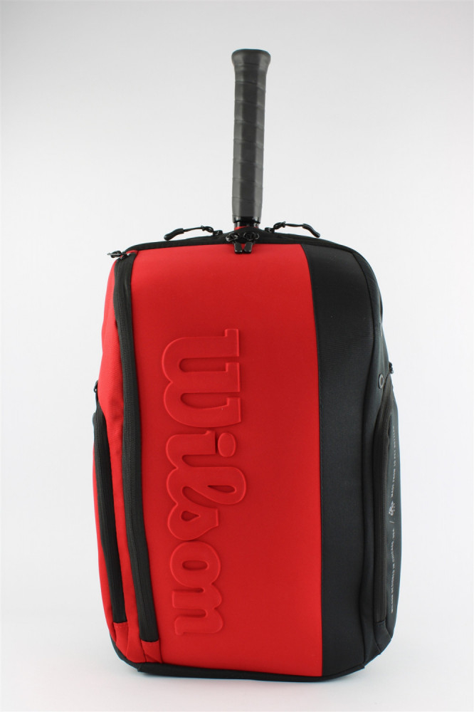 Wilson clash backpack top
